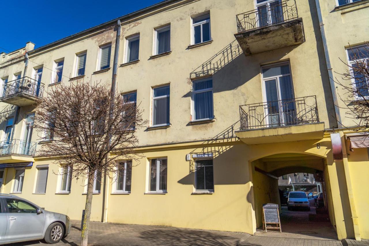 Beautiful Apartment In The Heart Of Kaunas Buitenkant foto